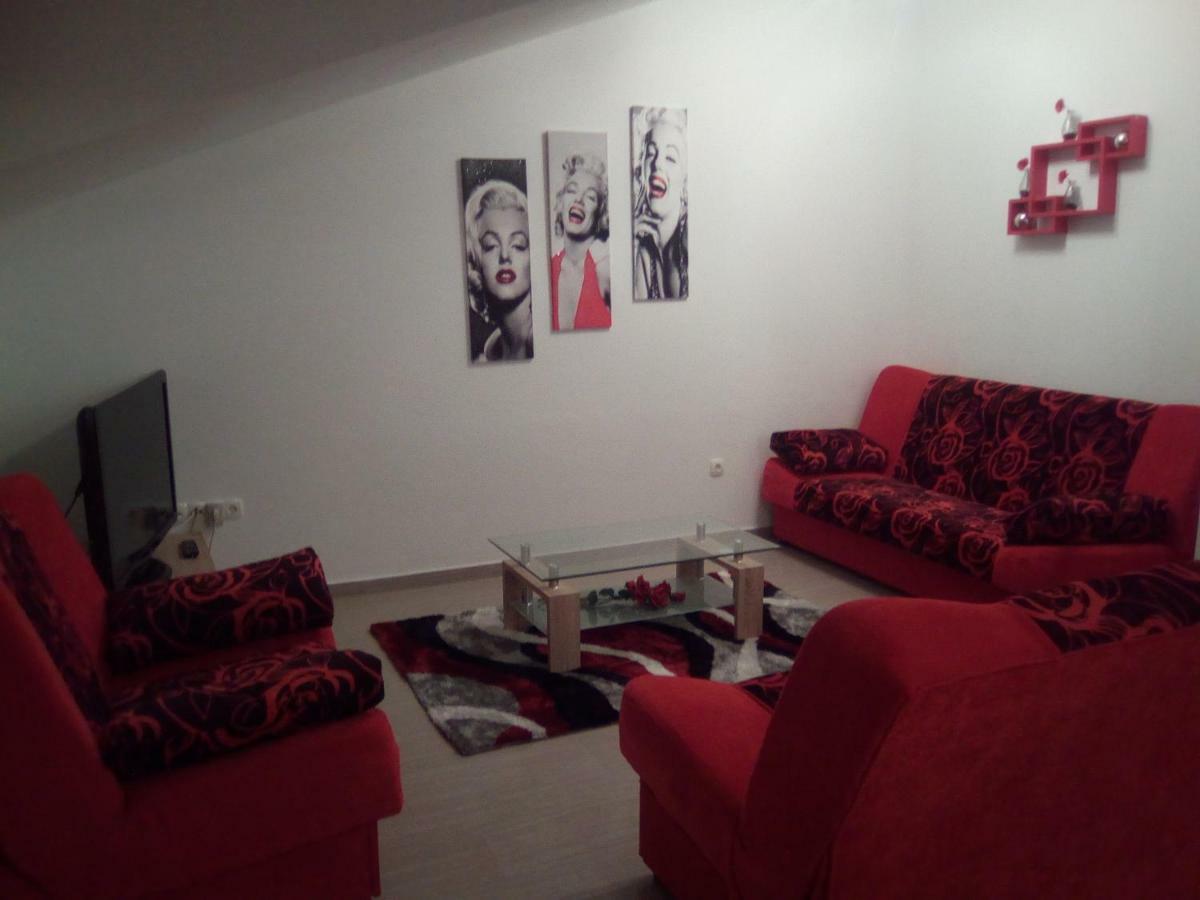 Apartments Villa Lavanda Zara Esterno foto